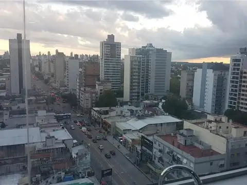 Avenida Alsina al 500
