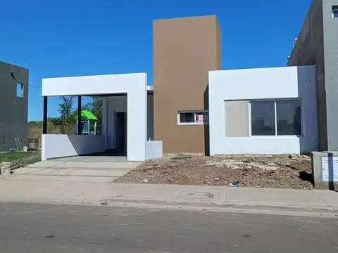 SE VENDE CASA DE 2 DORM A ESTRENAR EN DOCTA - MALAGUEÑO