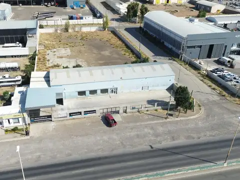 Galpón - Local Comercial