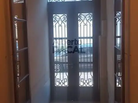 Depto Tipo Casa en Venta de 7 ambientes