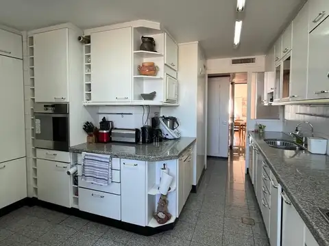 Departamento en Venta al Este