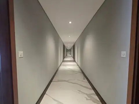 Oficina en Venta en Barrio Parque Leloir, USD 210.000