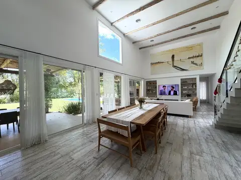 Casa, 4 dormitorios, pileta, Barrio Cerrado Aldea Tenis, Alquiler temporario