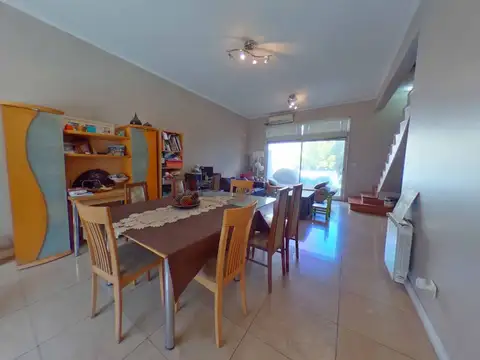 Casa Venta 4 AMBIENTES Floresta