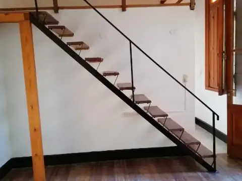 COCHABAMBA 943. PLANTA ALTA. 1 DORM. DUPLEX.