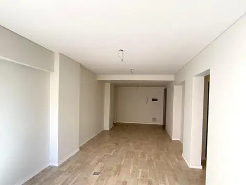 Oficina en Alquiler al Este