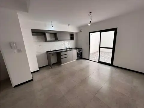 DEPARTAMENTO 3 AMBIENTES - LOMAS DE ZAMORA - ESTE, GRAN BS. AS. SUR