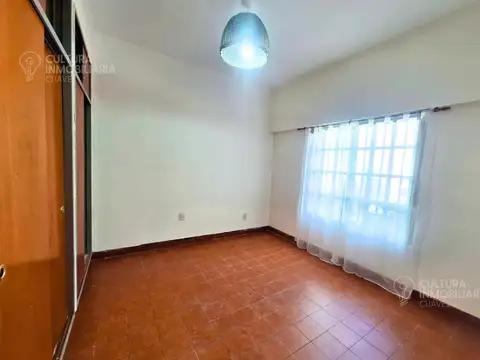 VENTA CASA 3 AMB + DEPTO + LOTE LIBRE
