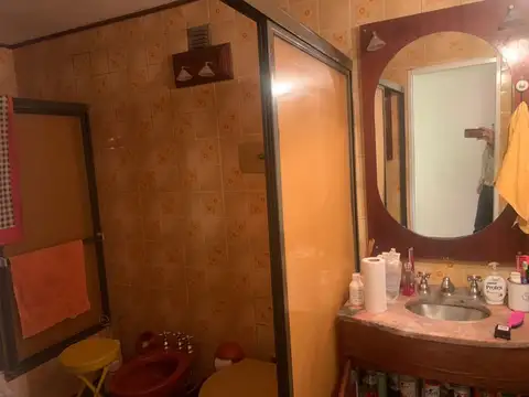 Casa en Venta en Quilmes, USD 180.000