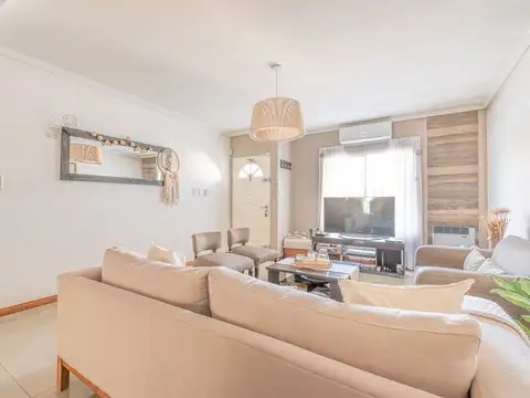 Depto Tipo Casa en Venta 18 años