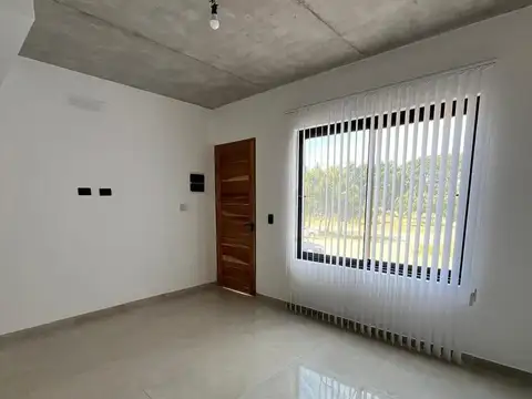 Departamento 4 ambientes con 2 baños