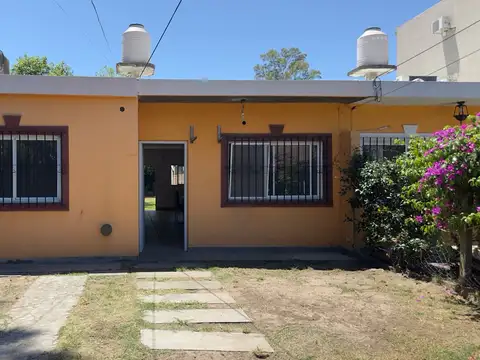 Casa venta-4 ambientes-Maschwitz centro-Escobar-APTA CREDITO