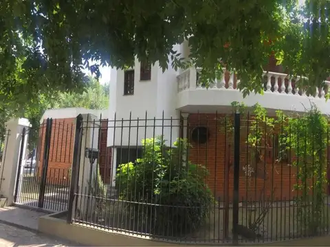 Casa en Venta en Monte Grande, USD 190.000