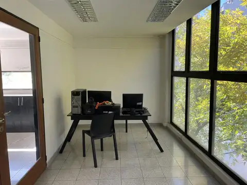 Excelente Oficina en Venta – 4° y 5° Piso – Totalmente Remodelada - Colegiales