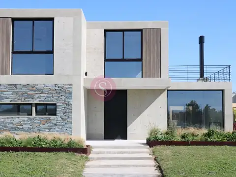 Casa en Venta en Barrio La Calesa, Pilara, Pilar