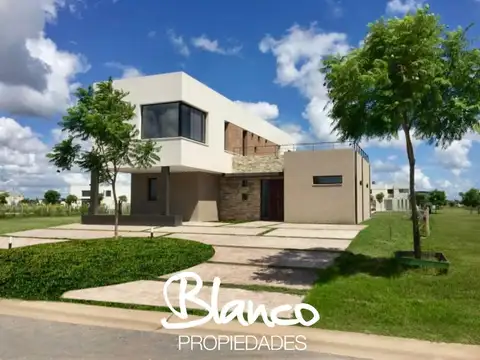 Puertos del Lago - Vistas -