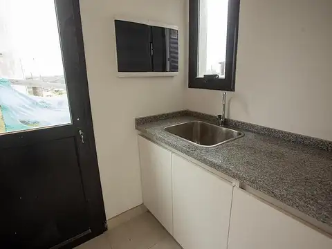 Casa de 4 ambientes a estrenar en Horizontes al Sur. Canning-Presidente Perón.