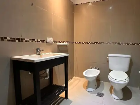 VENTA CONDOMINIO DUPLEX 3 AMBIENTES EN EZEIZA