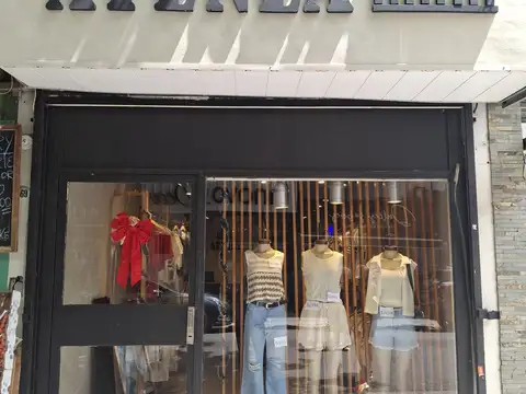 Local en Alquiler Via Púb.