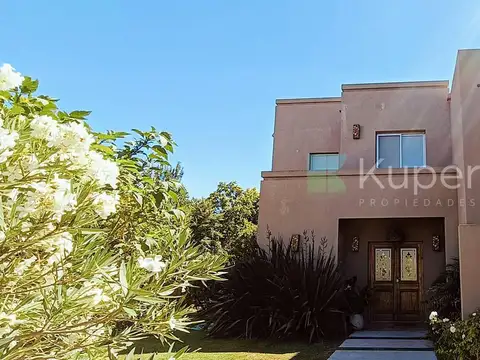 Casa  en Alquiler en Ayres Plaza, Pilar, G.B.A. Zona Norte