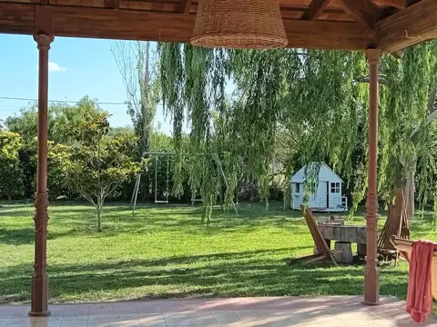 CASA QUINTA ZONA ACCESO SUR - MERCEDES (B)