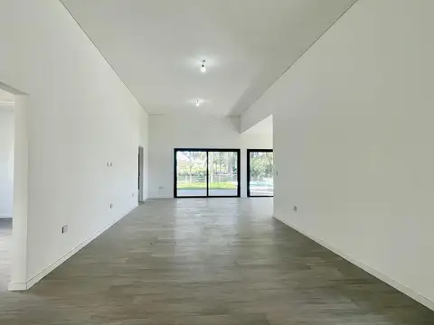 Casa en Venta en El Naudir, USD 265.000