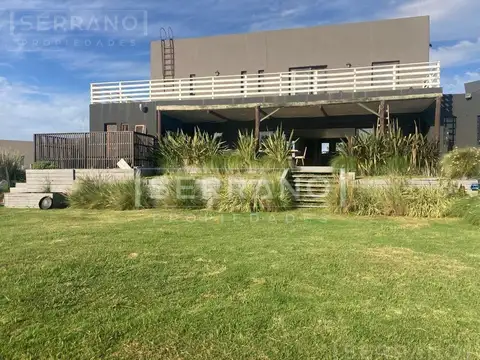 Casa en Venta en El Cazal, USD 228.000