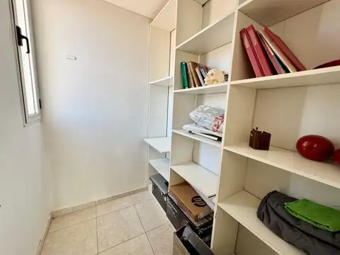 Pte Peron 3665 , Piso 1