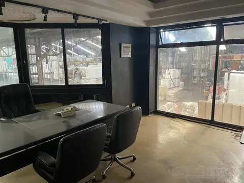 Galpon en Alquiler A Estrenar