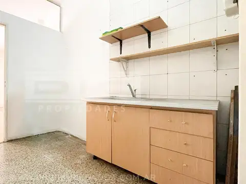 Local en Alquiler 50 años