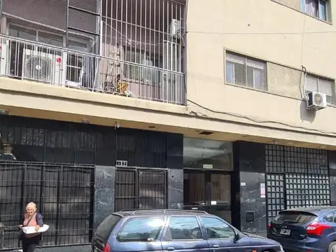 Departamento 2 ambientes para reciclar.