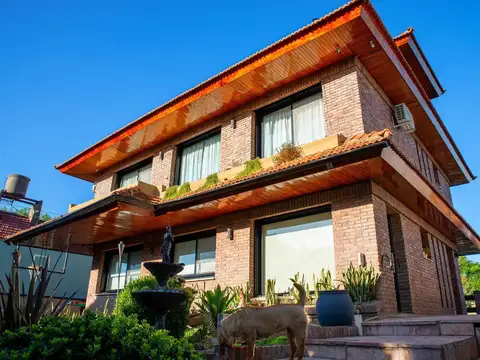 Casa en Venta de 4 dormitorios