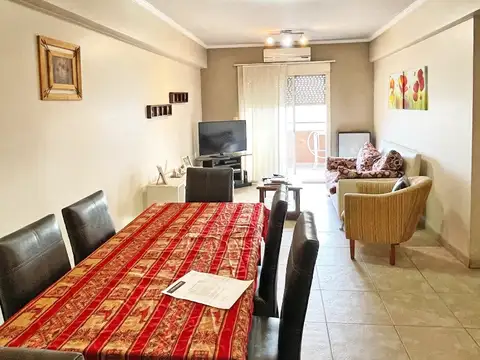 DEPARTAMENTO 4 AMBIENTES CON COCHERA CENTRO VILLA BALLESTER