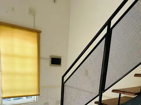 DEPARTAMENTO DUPLEX EN VENTA PILAR CENTRO.-