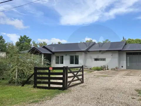 Aristóbulo Del Valle 1300