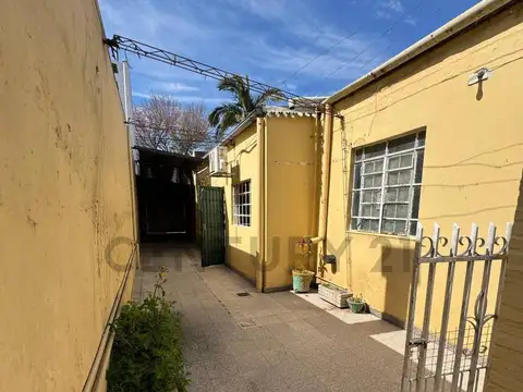 MARCIAL CANDIOTI 6300, Piso 0