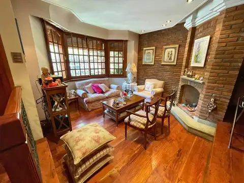 Casa 4 ambientes con 3 baños