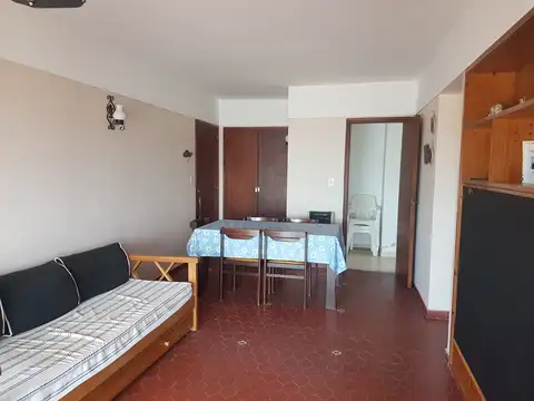 Avenida 1 entre Paseos 105 y 107 600