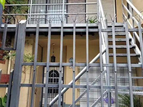 Casa en venta - 2 Dormitorios 1 Baño 1 Cochera - 90Mts2 - La Matanza