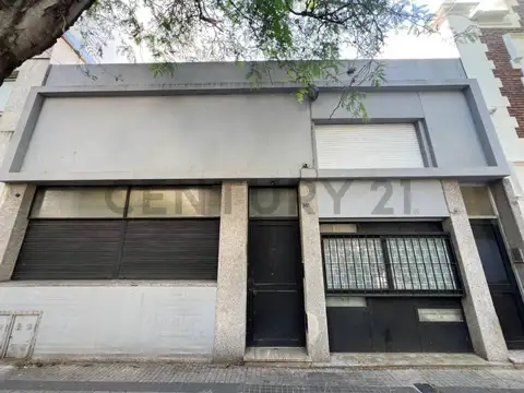 55 2 y 3 300, Piso 0