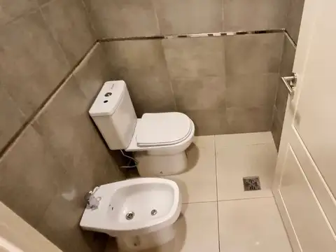 VENTA LOCAL COMERCIAL 64MTS BARRACAS