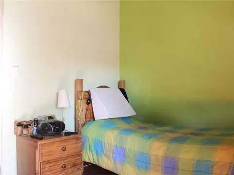 VENTA DUPLEX 3 AMB. C/ PATIO Y COCHERA - HAEDO