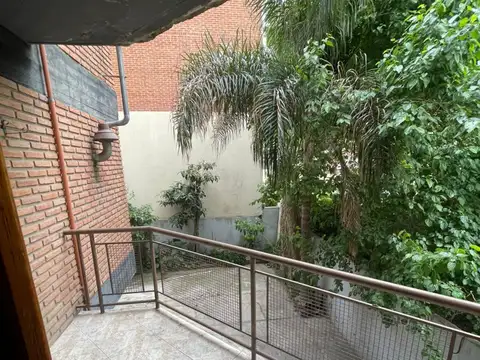 San Pedro 900, Piso 1