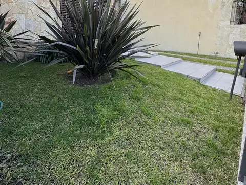 Casa en Venta en Moron Sur, USD 200.000