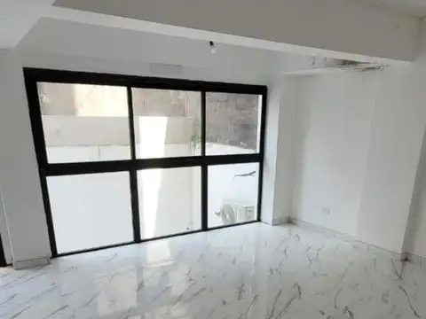 Oficina en alquiler - 1 Ambiente - Avellaneda