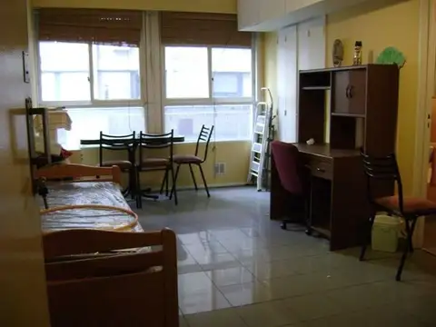 1 AMB APTO PROFESIONAL Y/O VIVIENDA. SEGURIDAD 24HS. A 200m AV 9 DE JULIO . CON RENTA 