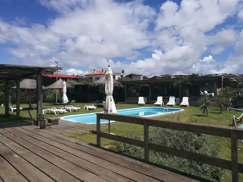 Casa en Venta con 30 cocheras