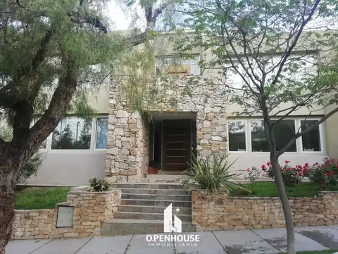Casa en Venta en Mendoza, USD 335.000