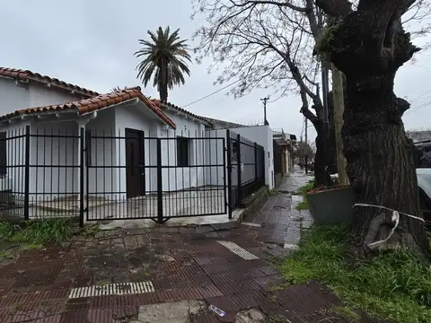 Excelente Casa en Lanus Este 3 ambientes con cochera!
