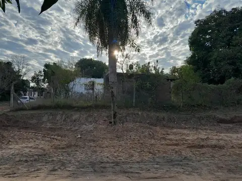 Terreno en Venta, FOS 4